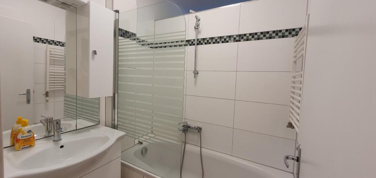 Govienna - Messe Wien Apartment Bagian luar foto