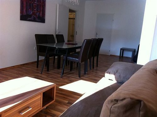 Govienna - Messe Wien Apartment Bagian luar foto